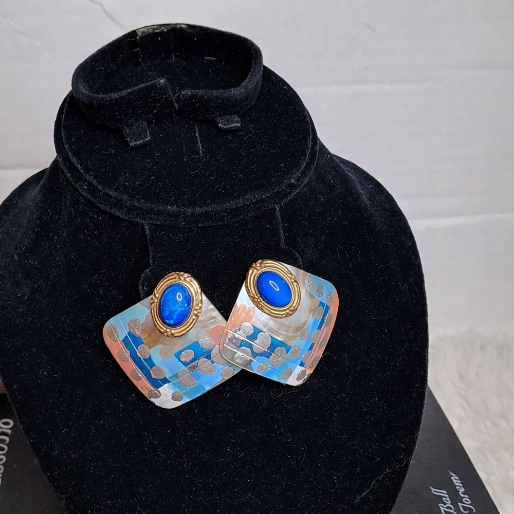Boutique Blue Cabochon Resin Statement Earrings Gold Tone Geometric Dangle - Picture 3 of 9